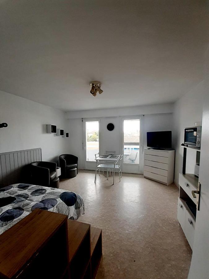 Dax A Pied! T1 2 Etoiles Centre Ville Balcon Exterior photo